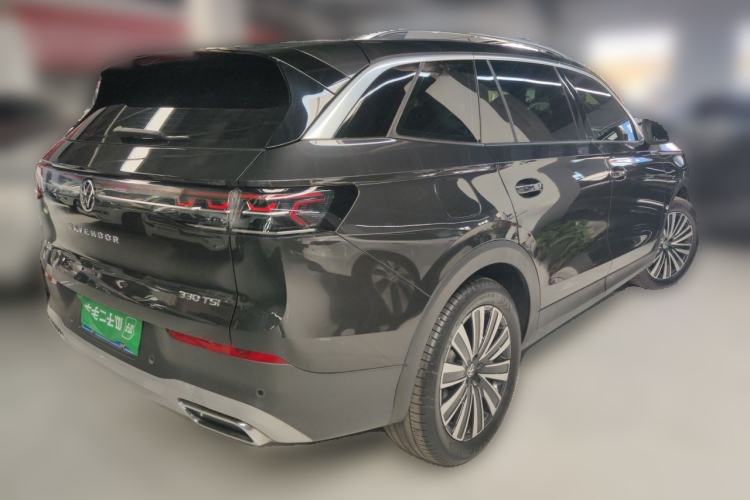 Used Volkswagen Tavendor 2024 330TSI Luxury Touring - All-Inclusive Edition Rear Right 45 Deg