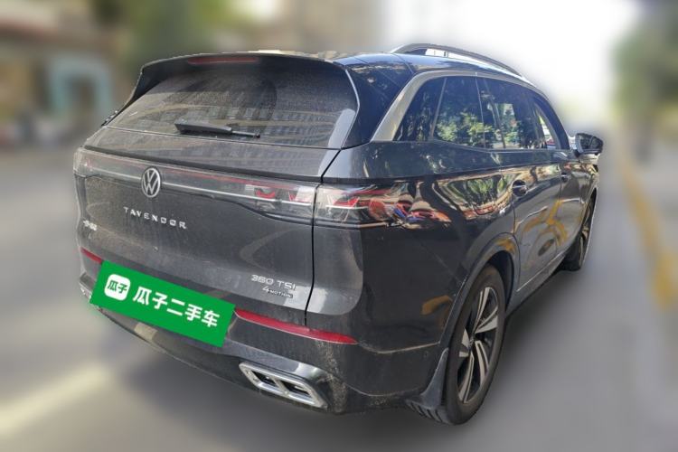 Used Volkswagen Tavendor 2024 380TSI All-Wheel Drive R-Line Cruise Edition Rear Right 45 Deg