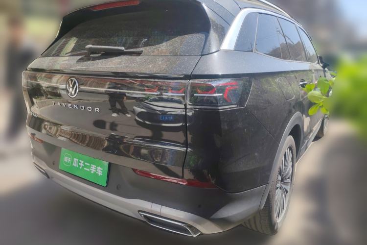 Used Volkswagen Tavendor 2024 330TSI Luxury Touring - All-Inclusive Edition Rear Right 45 Deg