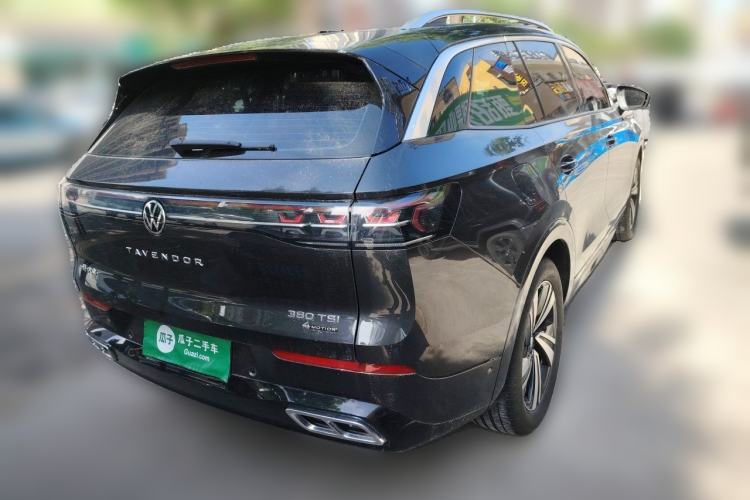 Used Volkswagen Tavendor 2024 380TSI All-Wheel Drive R-Line Cruise Edition Rear Right 45 Deg