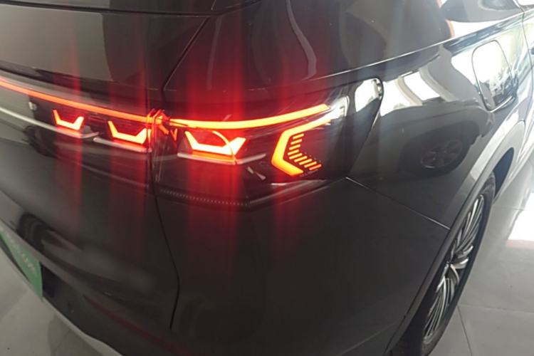 Used Volkswagen Tavendor 2024 330TSI Luxury Touring Edition Right Rear Taillight