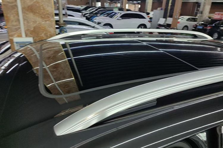 Used Volkswagen Tavendor 2024 330TSI Luxury Touring Edition Roof