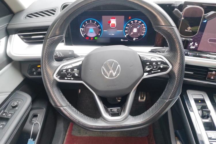 Used Volkswagen Tavendor 2024 380TSI All-Wheel Drive R-Line Cruise Edition Steering Wheel