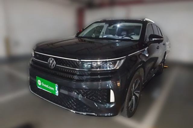 Used Volkswagen Tavendor 2024 380TSI All-Wheel Drive R-Line Cruise Edition