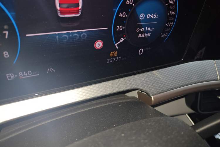 Used Volkswagen Tavendor 2024 380TSI All-Wheel-Drive R-Line Ambition Edition Odometer Close Up