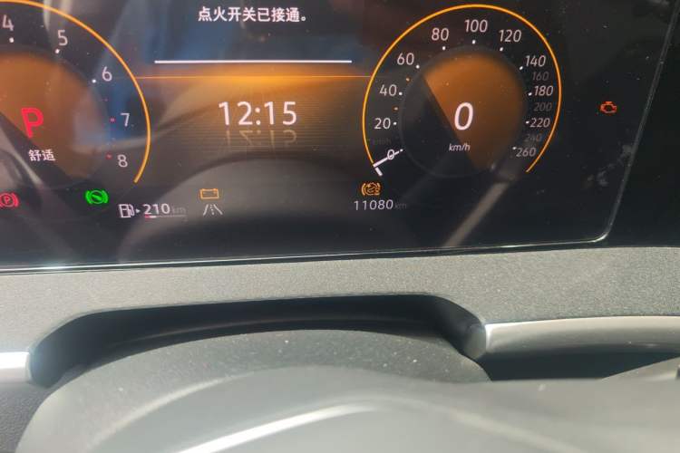 Used Volkswagen Tavendor 2024 380TSI All-Wheel-Drive R-Line Cruise Premium Edition Odometer Close Up