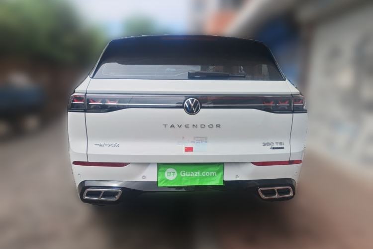 Used Volkswagen Tavendor 2024 380TSI All-Wheel-Drive R-Line Cruise Premium Edition Rear