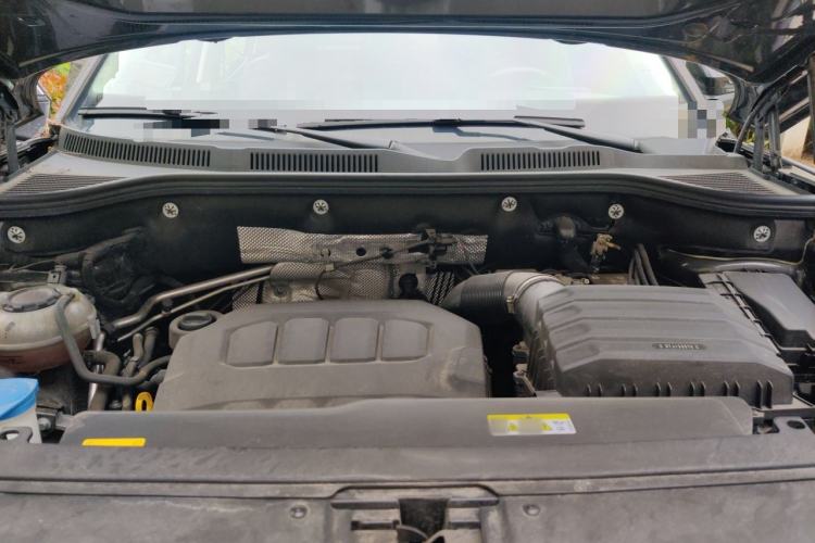 Used Volkswagen Tavendor 2024 380TSI All-Wheel-Drive R-Line Cruise Premium Edition Engine Bay
