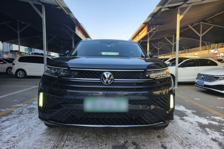 Used Volkswagen Tavendor 2024 380TSI All-Wheel-Drive R-Line Journey Shared Enjoyment Model Exterior 1