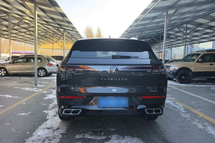Used Volkswagen Tavendor 2024 380TSI All-Wheel-Drive R-Line Journey Shared Enjoyment Model Exterior 6