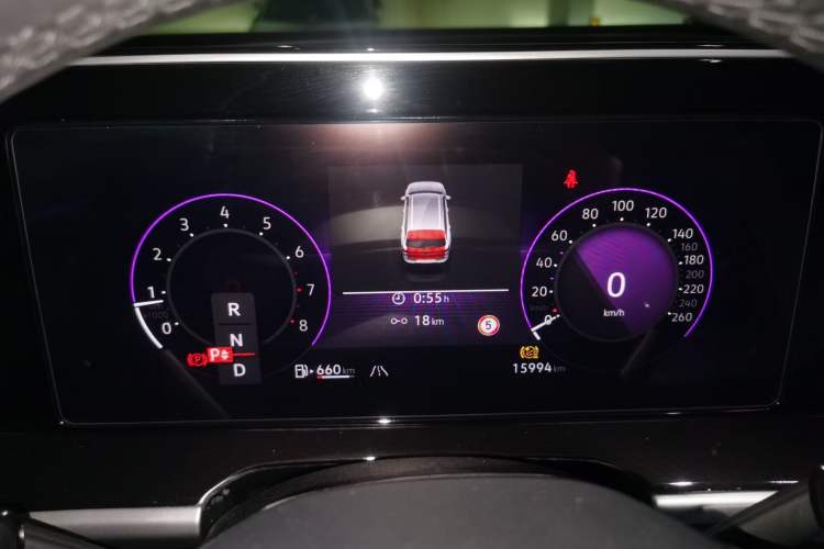 Used Volkswagen Tavendor 2024 380TSI All-Wheel-Drive R-Line Journey Shared Enjoyment Model Instrument Cluster