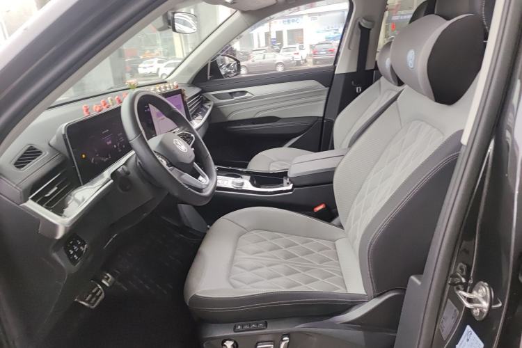 Used Volkswagen Tavendor 2024 380TSI All-Wheel Drive R-Line Cruise Edition Left Front Seat