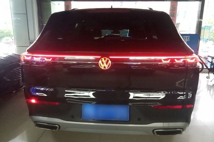 Used Volkswagen Tavendor 2024 330TSI Luxury Touring Edition Rear