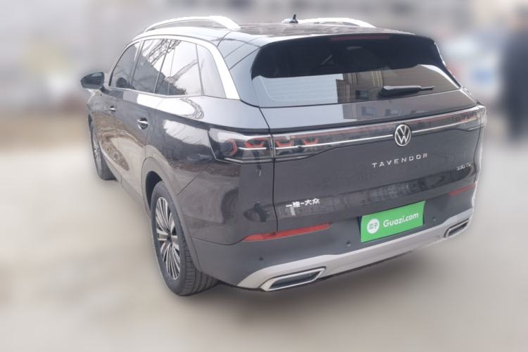Used Volkswagen Tavendor 2024 330TSI Luxury Touring Edition Rear Left 45 Deg