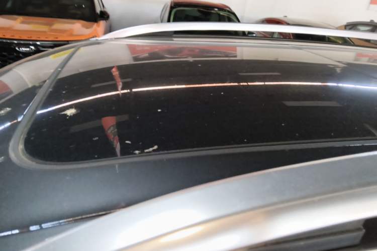 Used Volkswagen Tavendor 2024 380TSI All-Wheel Drive R-Line Cruise Edition Roof