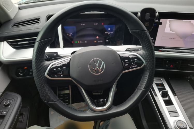 Used Volkswagen Tavendor 2024 380TSI All-Wheel Drive R-Line Cruise Edition Steering Wheel