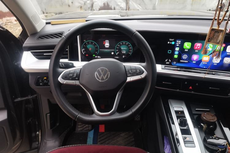 Used Volkswagen Tavendor 2024 330TSI Luxury Touring Edition Steering Wheel