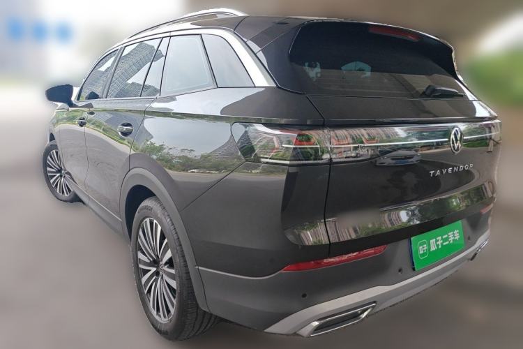 Used Volkswagen Tavendor 2024 330TSI Luxury Touring - All-Inclusive Edition Rear Left 45 Deg