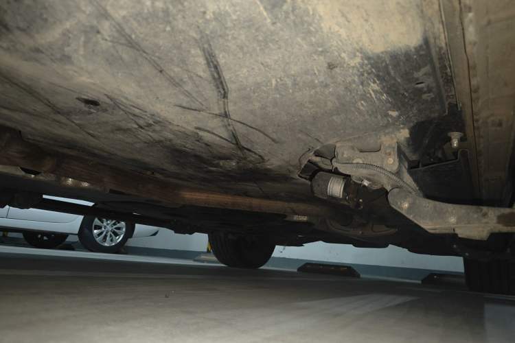 Used Volkswagen Tavendor 2024 380TSI All-Wheel Drive R-Line Cruise Edition Chassis Front Left