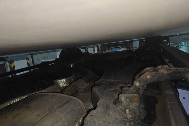 Used Volkswagen Tavendor 2024 380TSI All-Wheel Drive R-Line Cruise Edition Chassis Rear Left