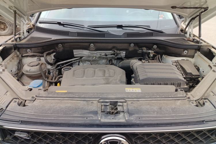 Used Volkswagen Tavendor 2024 380TSI All-Wheel Drive R-Line Cruise Edition Engine Bay