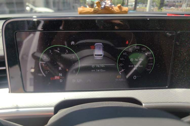 Used Volkswagen Tavendor 2024 Facelifted 380TSI All-Wheel Drive R-Line Cruise Premium Edition Instrument Cluster