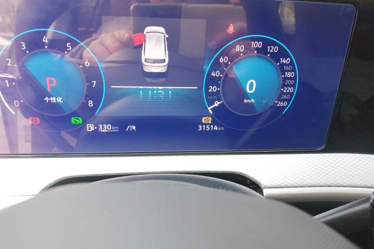 Used Volkswagen Tavendor 2024 380TSI All-Wheel Drive R-Line Cruise Edition Odometer Close Up