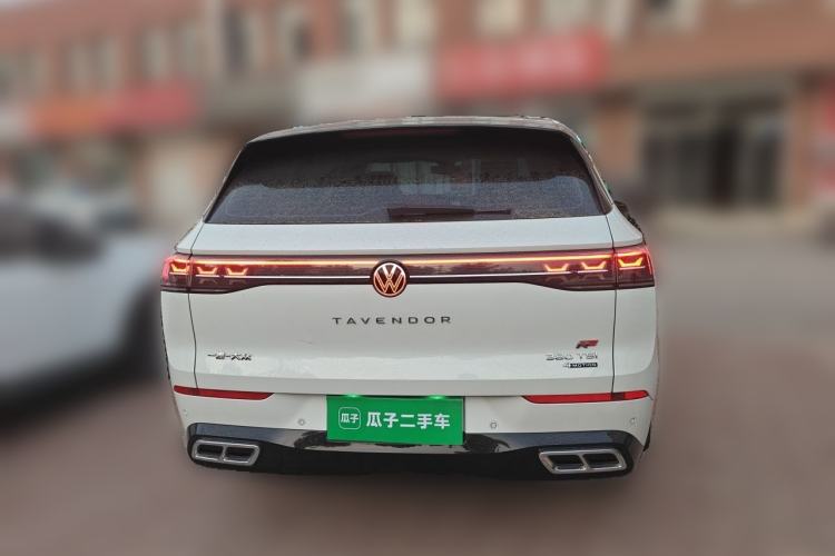 Used Volkswagen Tavendor 2024 380TSI All-Wheel-Drive R-Line Ambition Edition Rear
