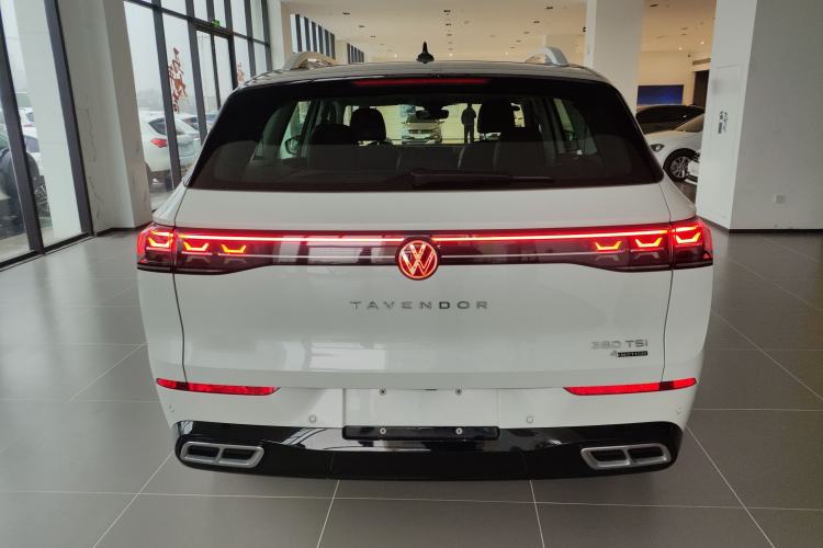 Used Volkswagen Tavendor 2024 380TSI All-Wheel Drive R-Line Cruise Edition Rear