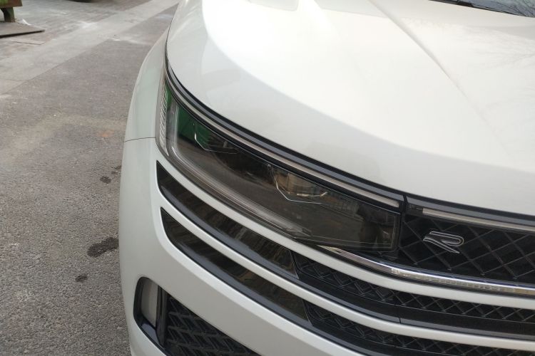Used Volkswagen Tavendor 2024 380TSI All-Wheel Drive R-Line Cruise Edition Right Front Headlight