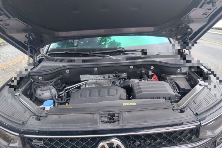 Used Volkswagen Tavendor 2025 Model 380TSI Four-Wheel Drive R-Line Cruise Zhongxiang Edition Engine Bay