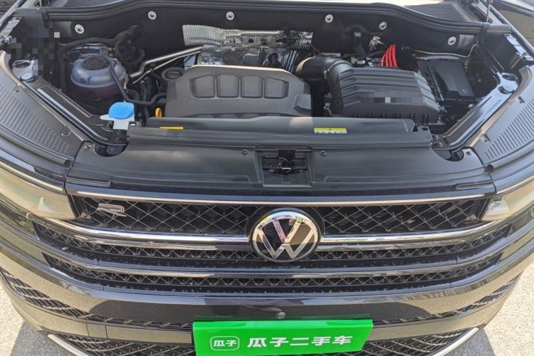 Used Volkswagen Tavendor 2025 Model 380TSI Four-Wheel Drive R-Line Cruise Zhongxiang Edition Engine Bay