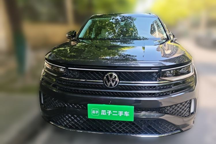 Used Volkswagen Tavendor 2025 Model 380TSI Four-Wheel Drive R-Line Cruise Zhongxiang Edition Front