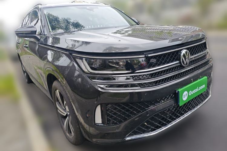 Used Volkswagen Tavendor 2025 Model 380TSI Four-Wheel Drive R-Line Cruise Zhongxiang Edition Front Right 45 Deg