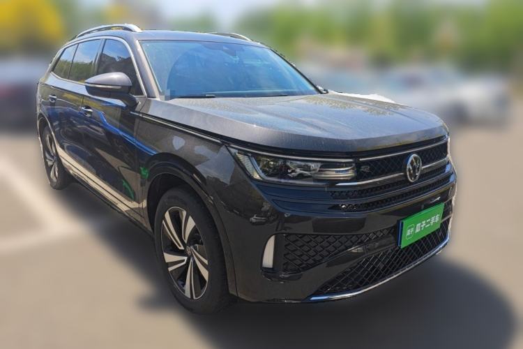 Used Volkswagen Tavendor 2025 Model 380TSI Four-Wheel Drive R-Line Cruise Zhongxiang Edition Front Right 45 Deg