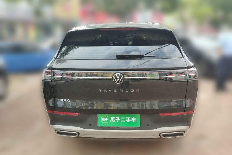 Used Volkswagen Tavendor 2025 Model 330TSI Luxury Journey—Shared Enjoyment Edition Rear