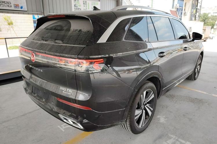 Used Volkswagen Tavendor 2025 Model 380TSI Four-Wheel Drive R-Line Cruise Zhongxiang Edition Rear Right 45 Deg