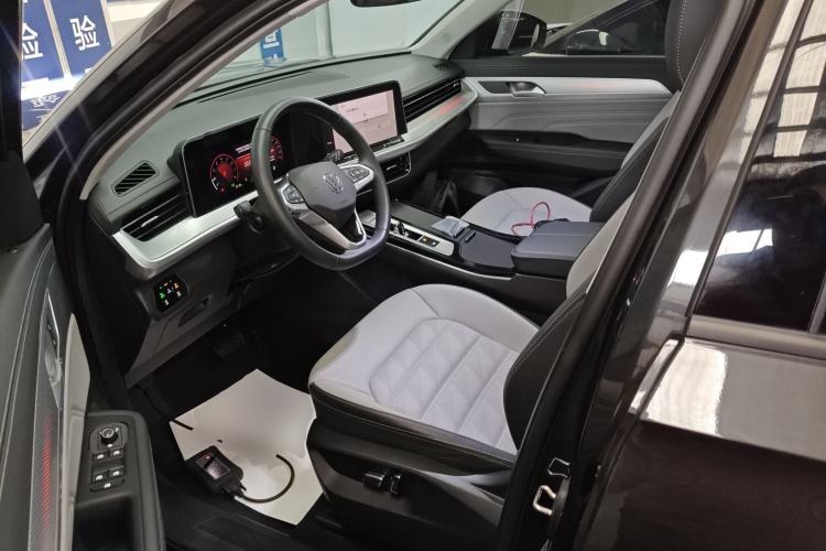 Used Volkswagen Tavendor 2025 Model 330TSI Luxury Journey—Shared Enjoyment Edition Left Front Seat