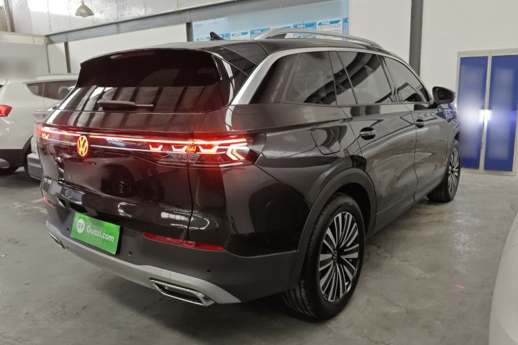 Used Volkswagen Tavendor 2025 Model 330TSI Luxury Journey—Shared Enjoyment Edition Rear Right 45 Deg