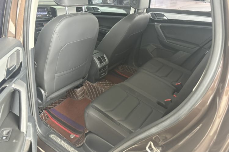 Used Volkswagen Tayron 2019 Teramont Edition 280TSI Two-Wheel Drive Luxury Model China VI Standard Interior 3