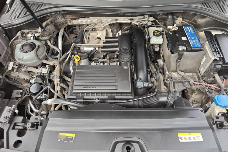 Used Volkswagen Tayron 2020 280TSI Two-Wheel Drive Luxury Connect Edition Engine Bay