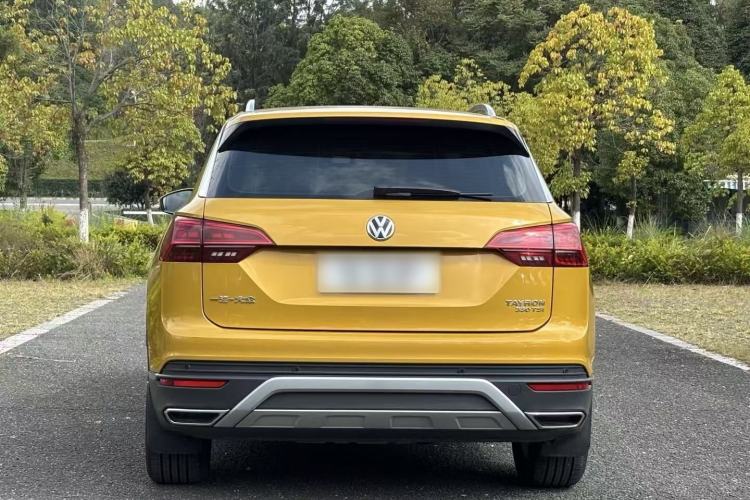 Used Volkswagen Tayron 2019 330TSI Two-Wheel-Drive Luxury Version China V Emission Standard Exterior 12