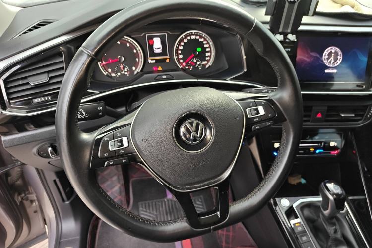 Used Volkswagen Tayron 2020 280TSI Two-Wheel Drive Luxury Connect Edition Steering Wheel