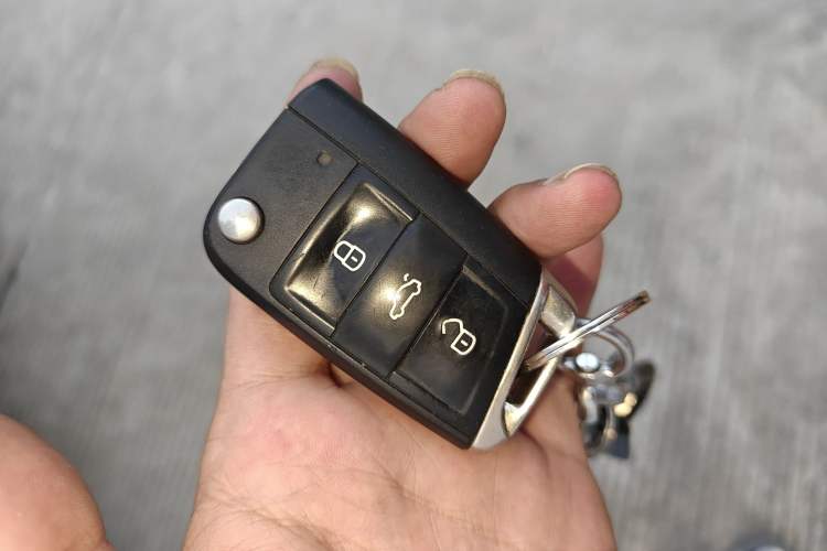 Used Volkswagen Tayron 2020 280TSI Two-Wheel Drive Luxury Connect Edition Vehicle Key