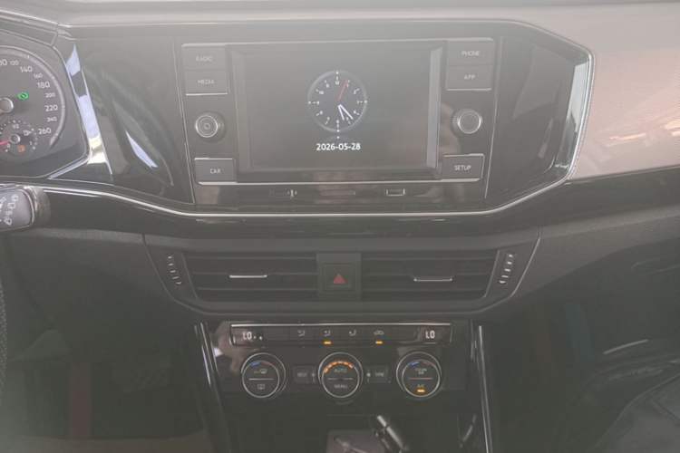 Used Volkswagen Tayron 2019 Teramont Edition 280TSI Two-Wheel Drive Luxury Model China VI Standard Audio And AC Panel