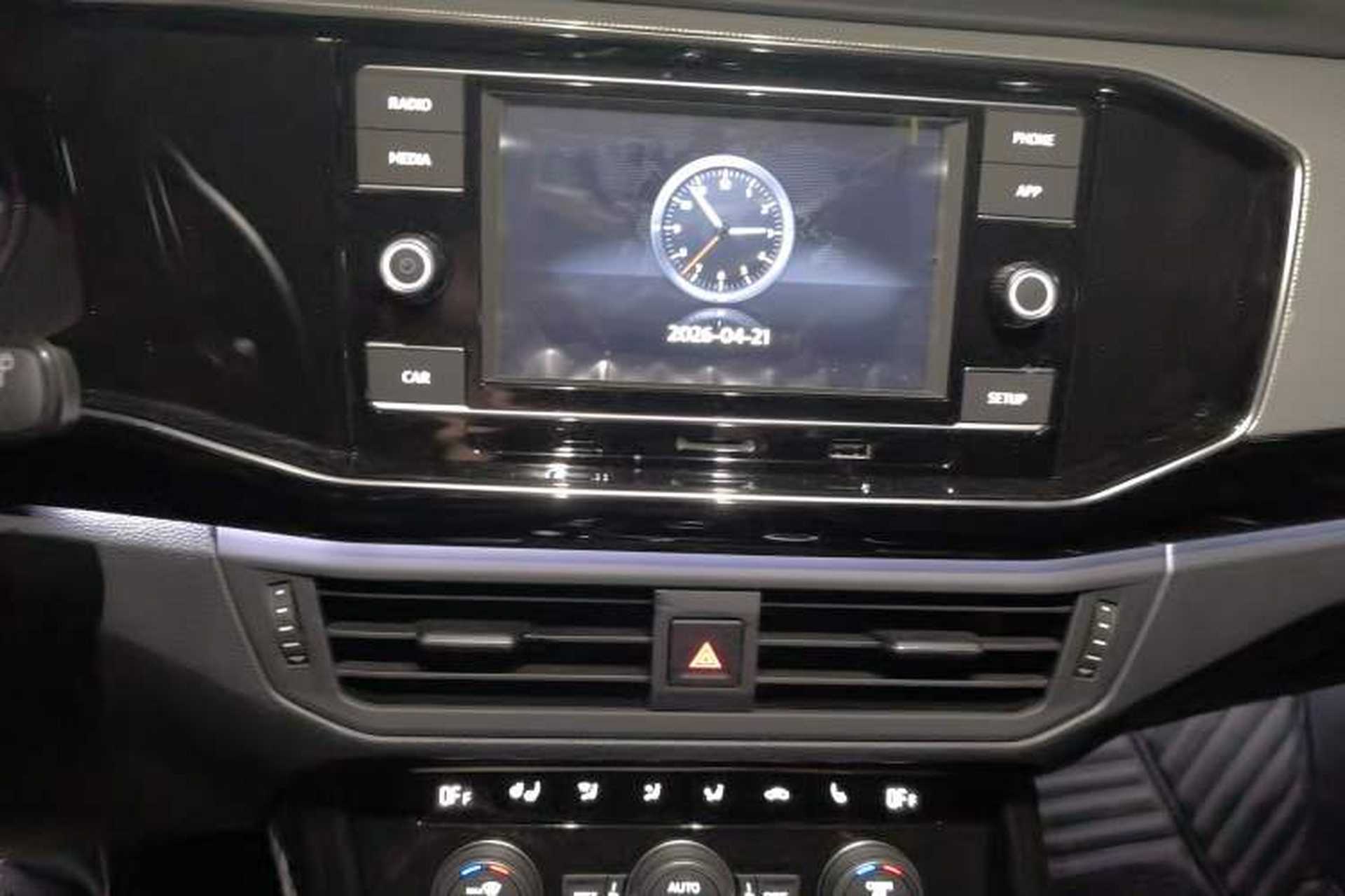 Used Volkswagen Tayron 2019 330TSI Two-Wheel Drive Luxury Model China VI Standard Audio And AC Panel