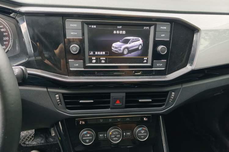 Used Volkswagen Tayron 2019 330TSI Two-Wheel Drive Luxury Model China VI Standard Audio And AC Panel