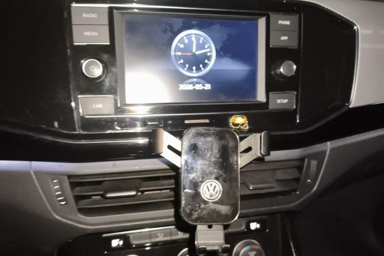 Used Volkswagen Tayron 2019 330TSI Two-Wheel Drive Luxury Model China VI Standard Audio And AC Panel