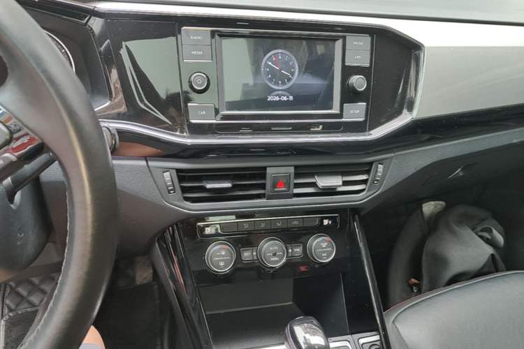 Used Volkswagen Tayron 2019 Teramont Edition 280TSI Two-Wheel Drive Luxury Model China VI Standard Audio And AC Panel