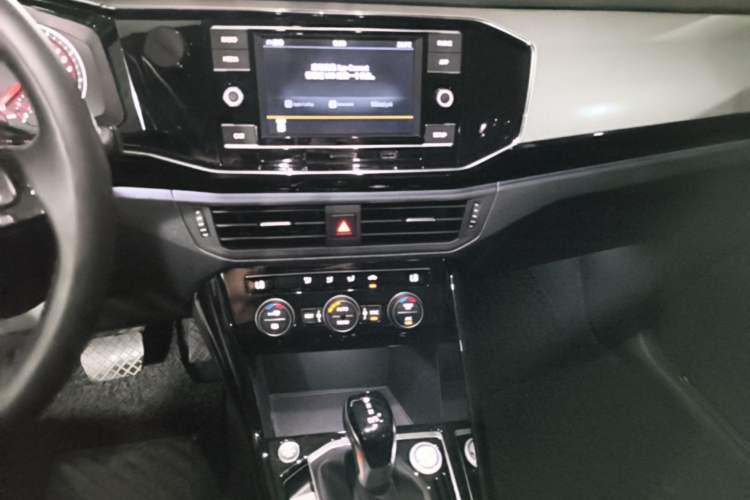 Used Volkswagen Tayron 2019 Teramont Edition 280TSI Two-Wheel Drive Luxury Model China VI Standard Audio And AC Panel